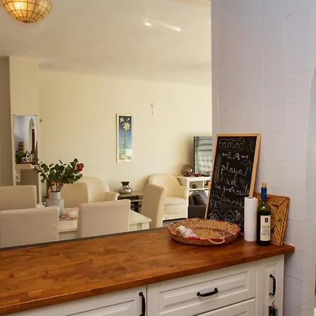 Apartment Los Pinos Marbella