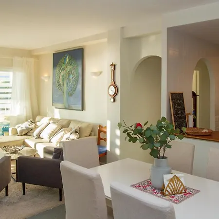 Apartment Los Pinos