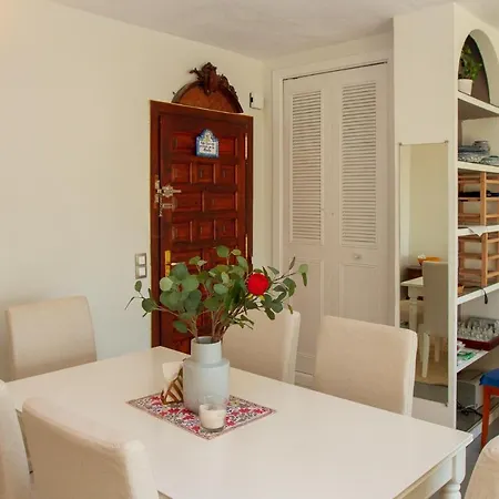 Apartment Los Pinos Marbella